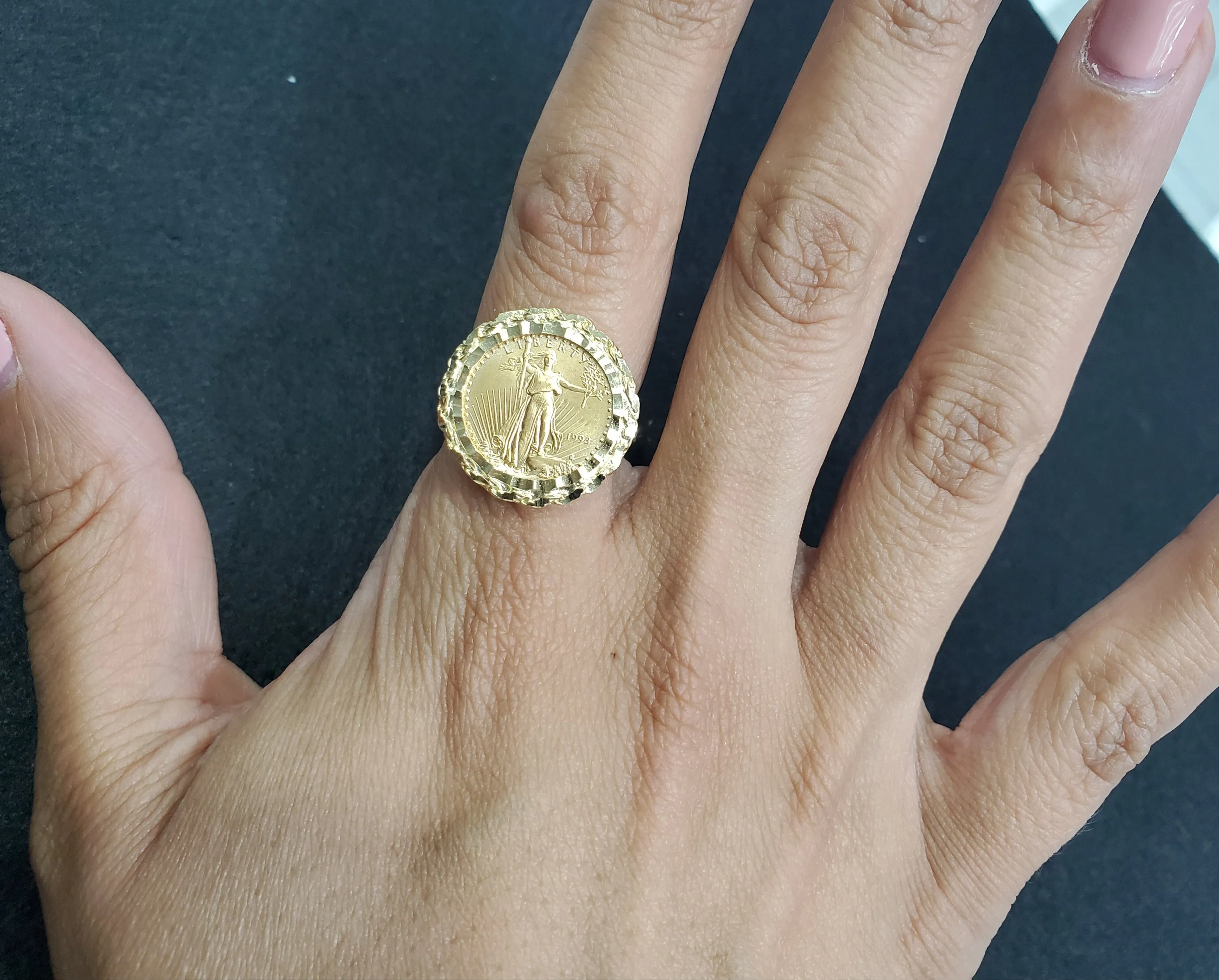 1993 Lady Liberty 1/10OZ Fine Gold Coin Ring with Rope & Diamond Cuts