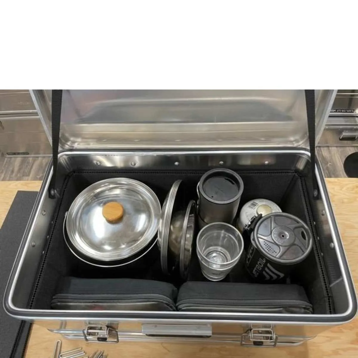 AluBox RuumX Case Divider System
