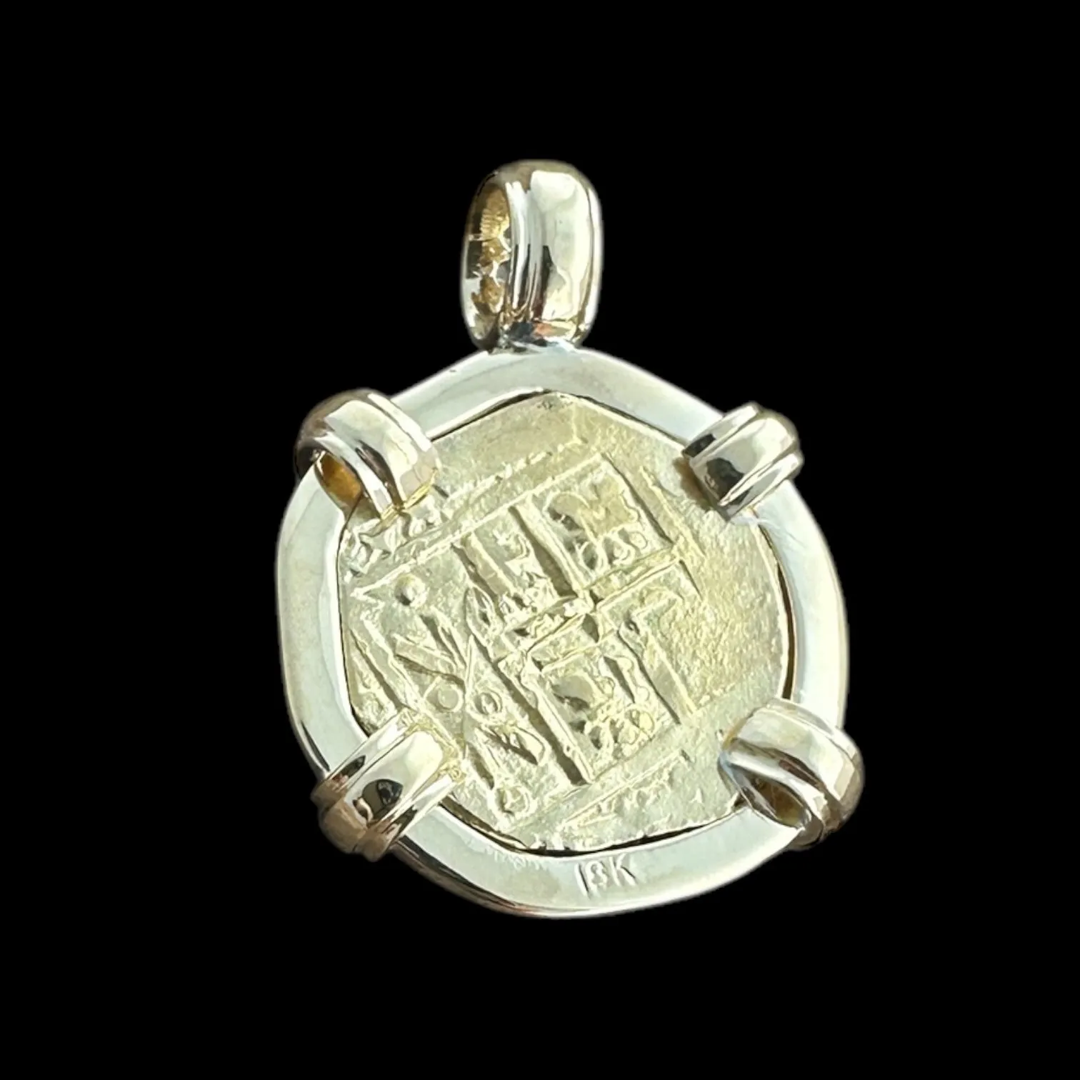 Authentic Gold Coin Pendant in 18k, 2 Escudos #PC24-31995
