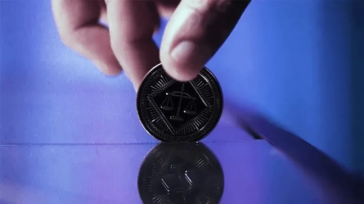 Balance by Mathieu Bich & Benoit Campana & Marchand de Trucs