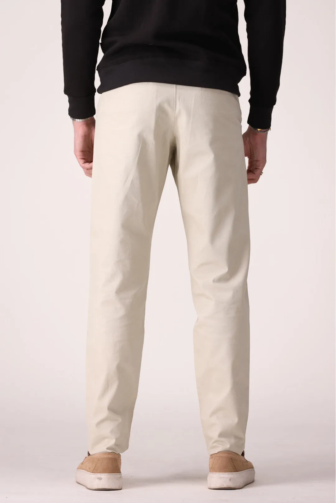 BASIC TAPPERED FIT CHINO