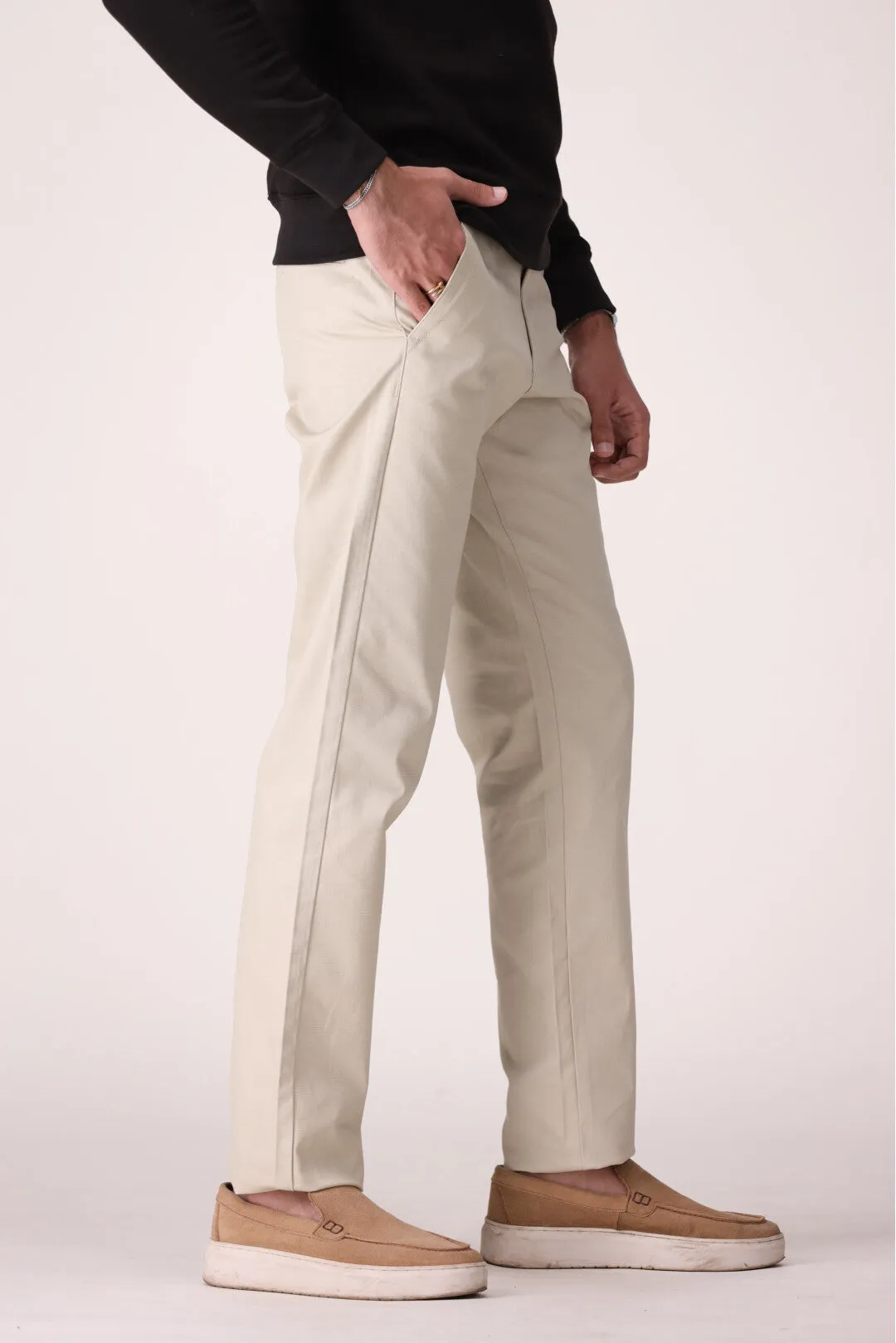 BASIC TAPPERED FIT CHINO