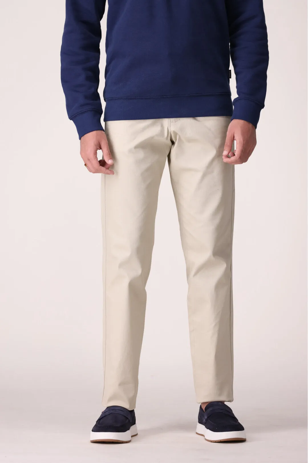 BASIC TAPPERED FIT CHINO