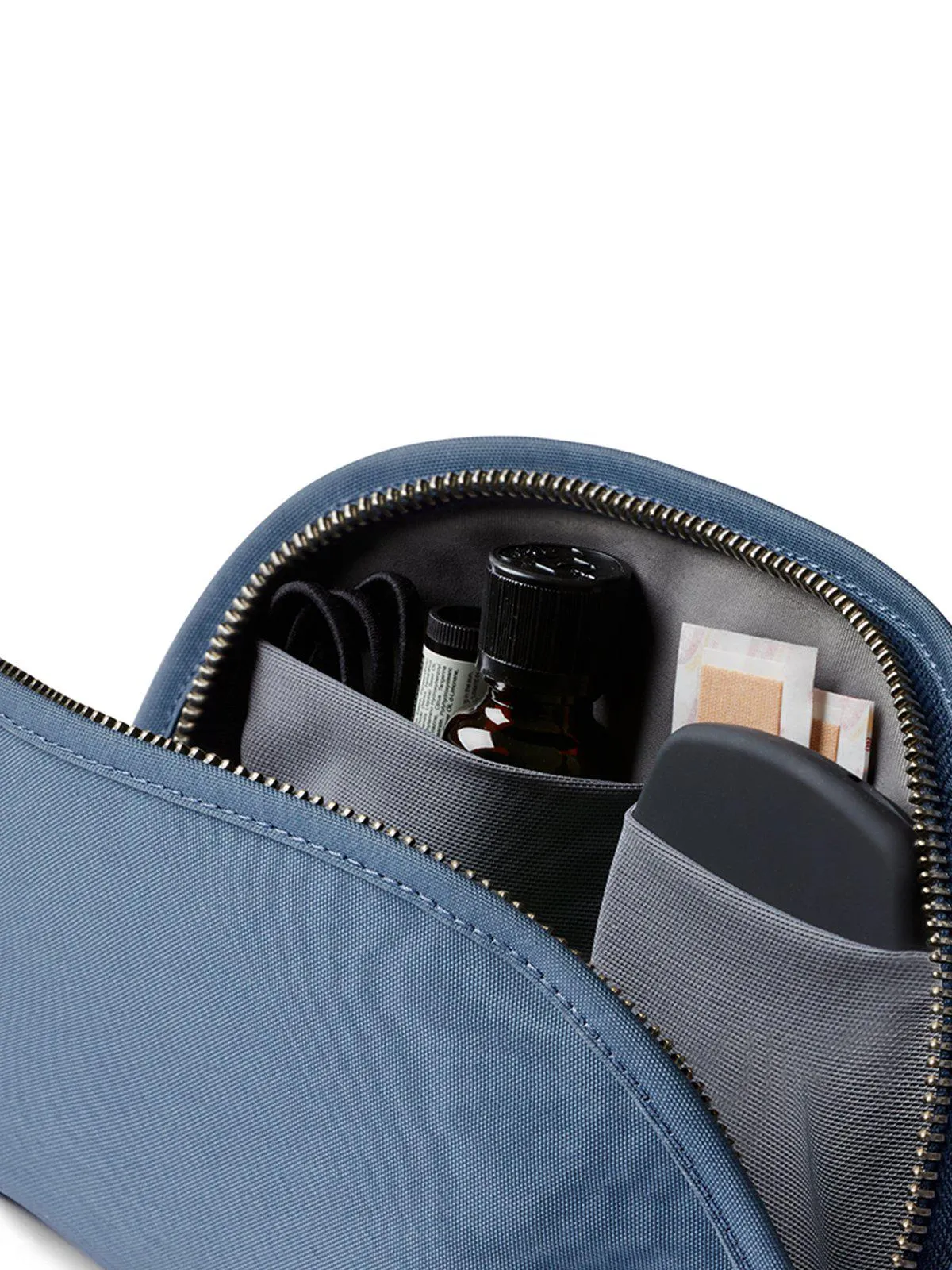 Bellroy Classic Pouch Marine Blue Recycled