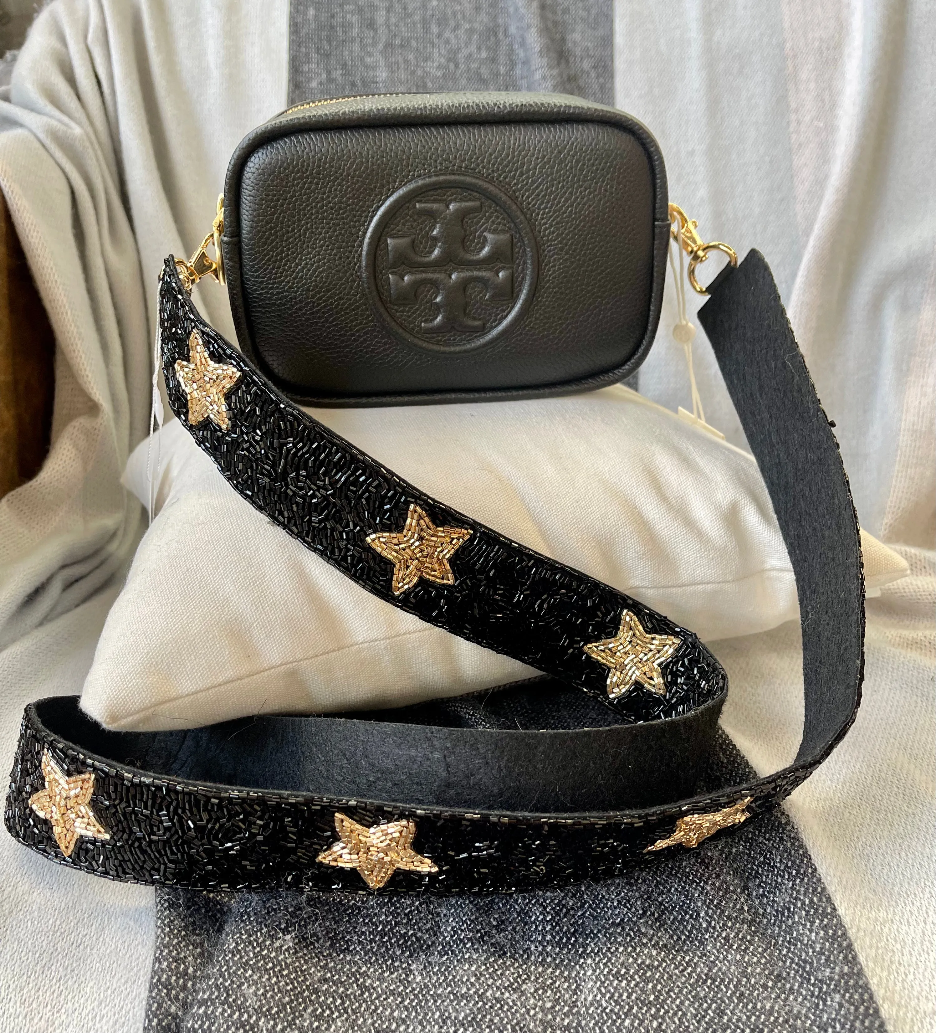 Black & Gold Star Purse Strap