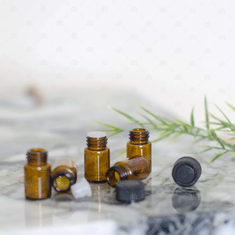 Black - doTERRA Branded Key Chain Case with 8 Sample Vials (5/8 Dram)
