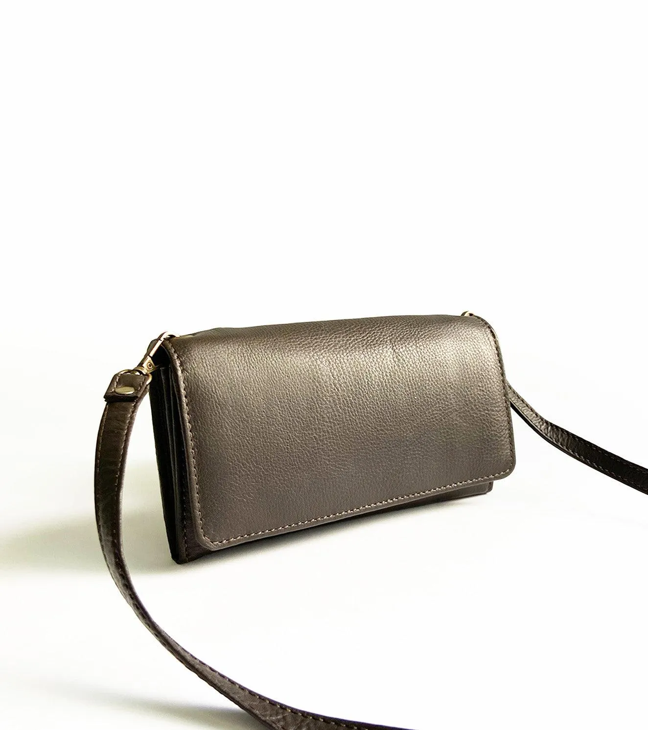 Coco sling wallet