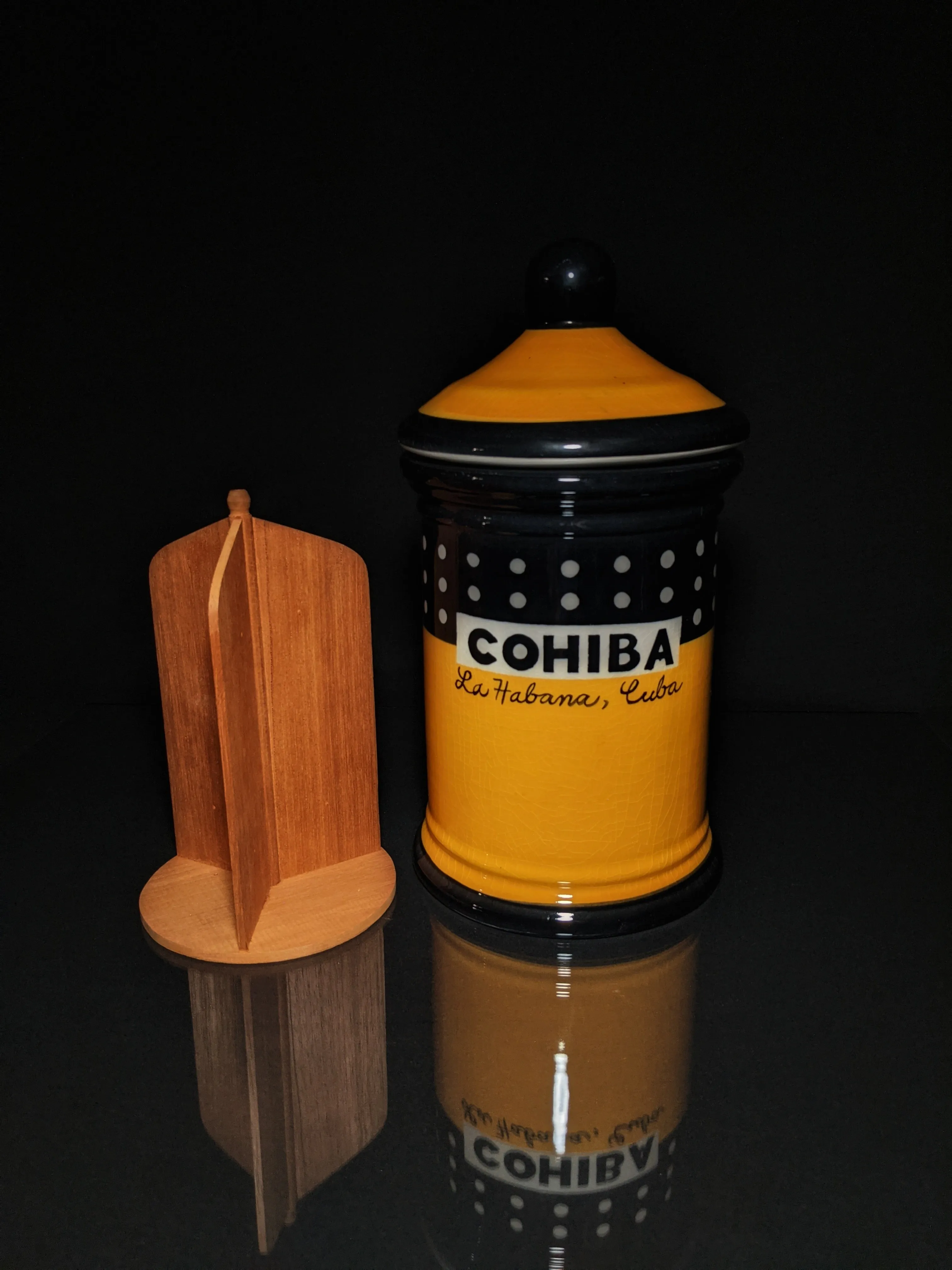 Cohiba Large Ceramic Humidor Jar