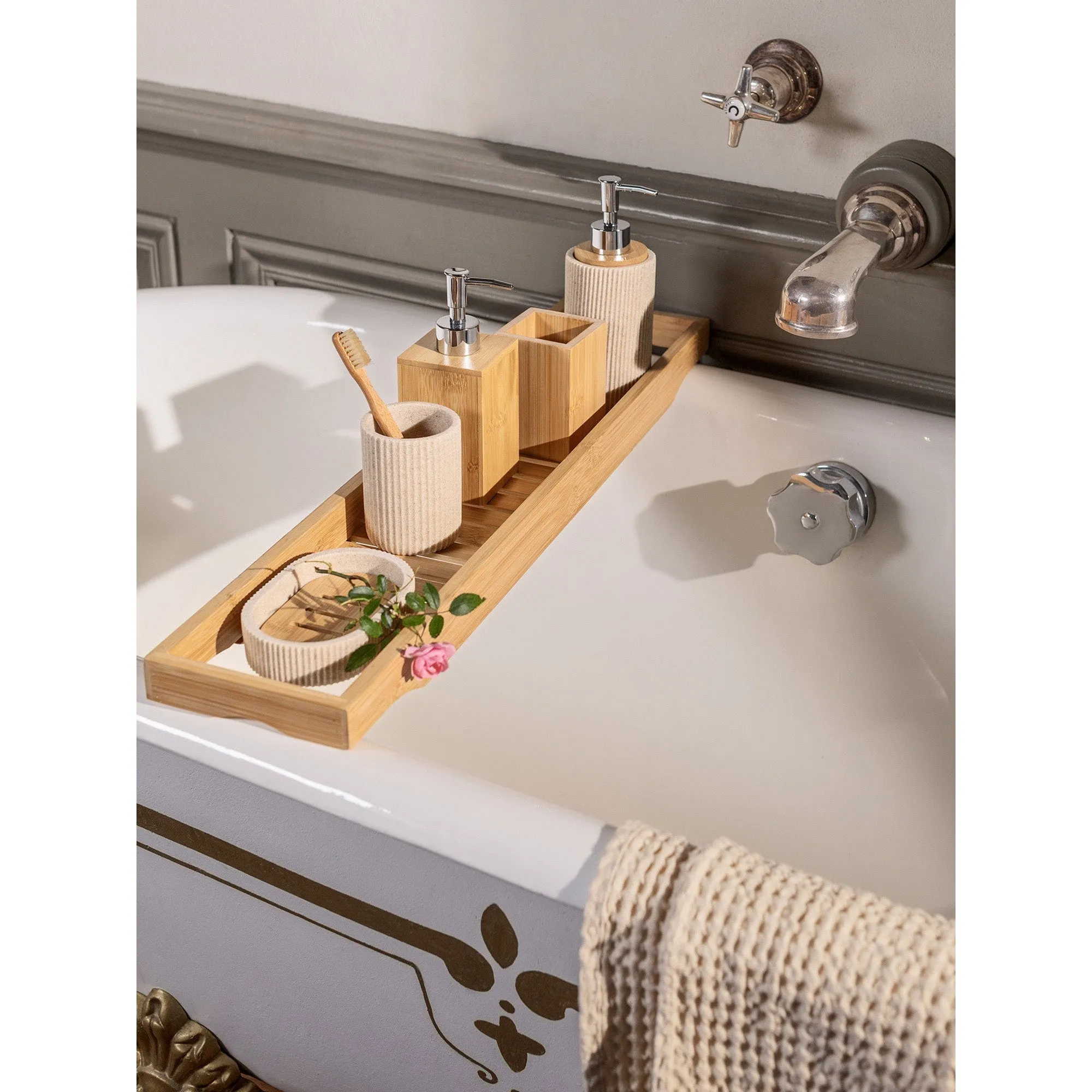 COINCASA TOOTH BRUSH HOLDERS