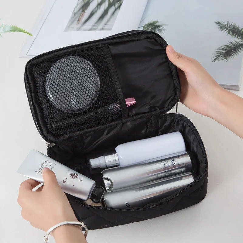 Creative Rhombus Waterproof Nylon Black Mirror Cosmetic Bags