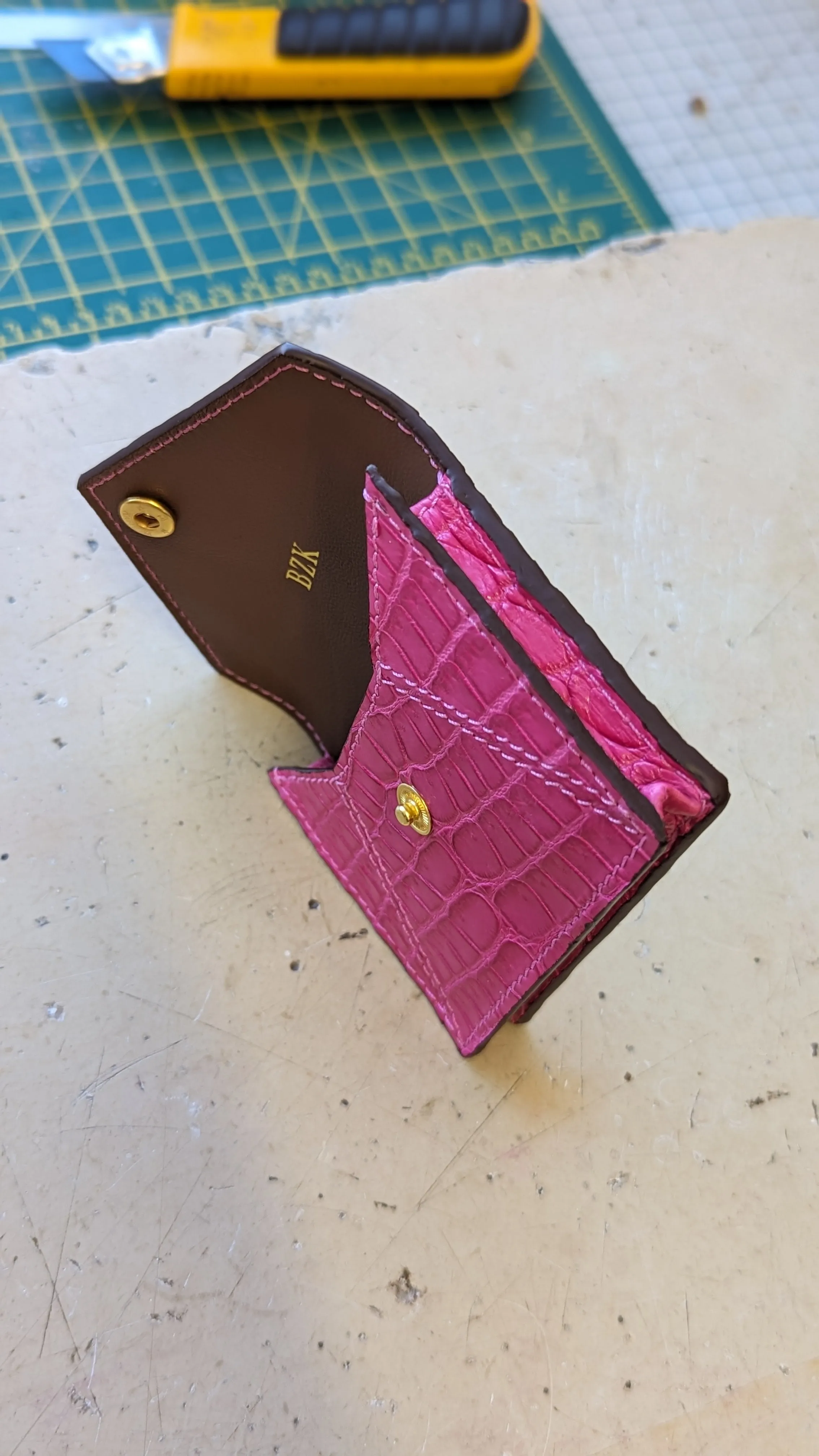 Credit Card & Coin Wallet - Pink Crocodile