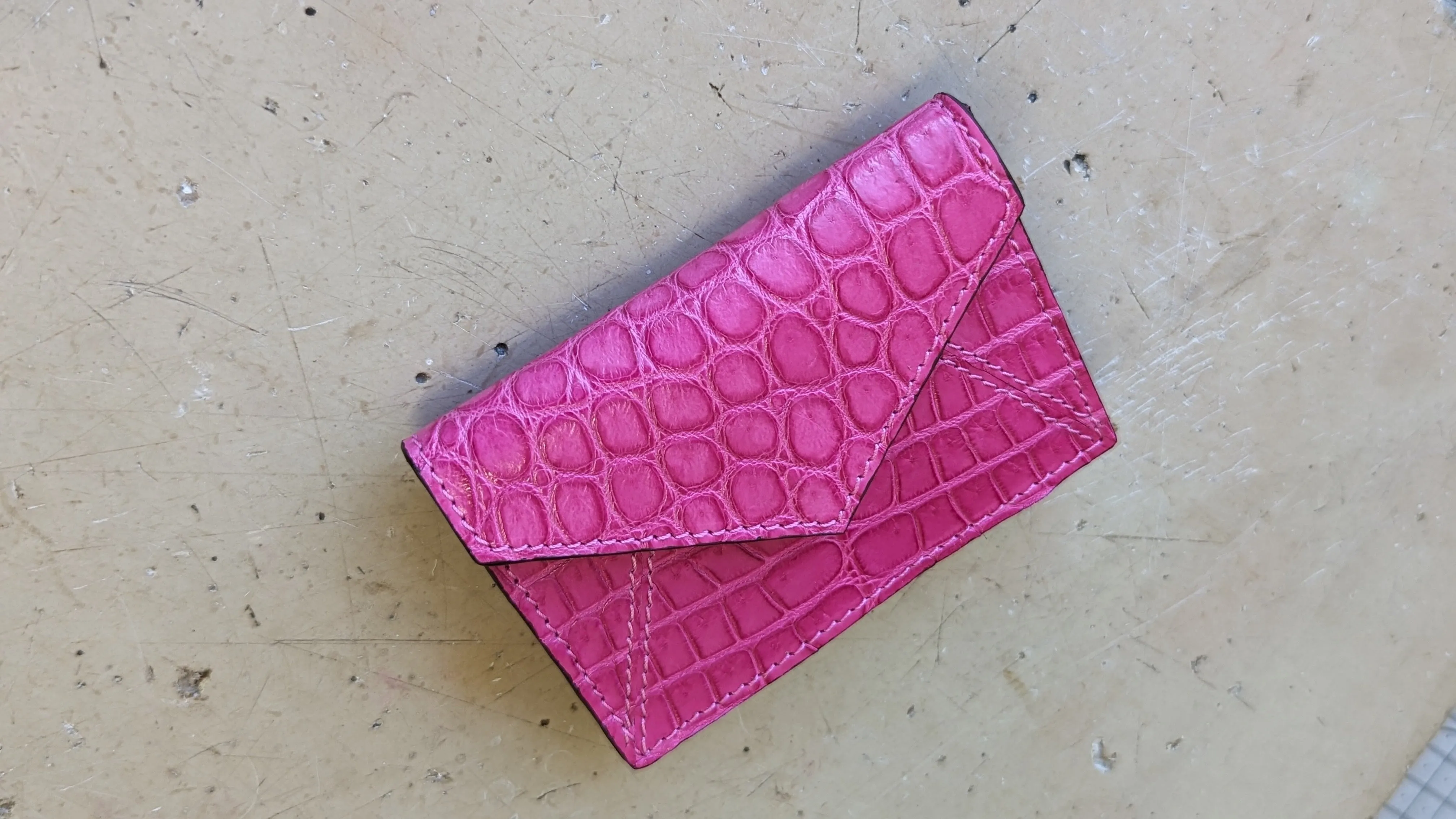 Credit Card & Coin Wallet - Pink Crocodile