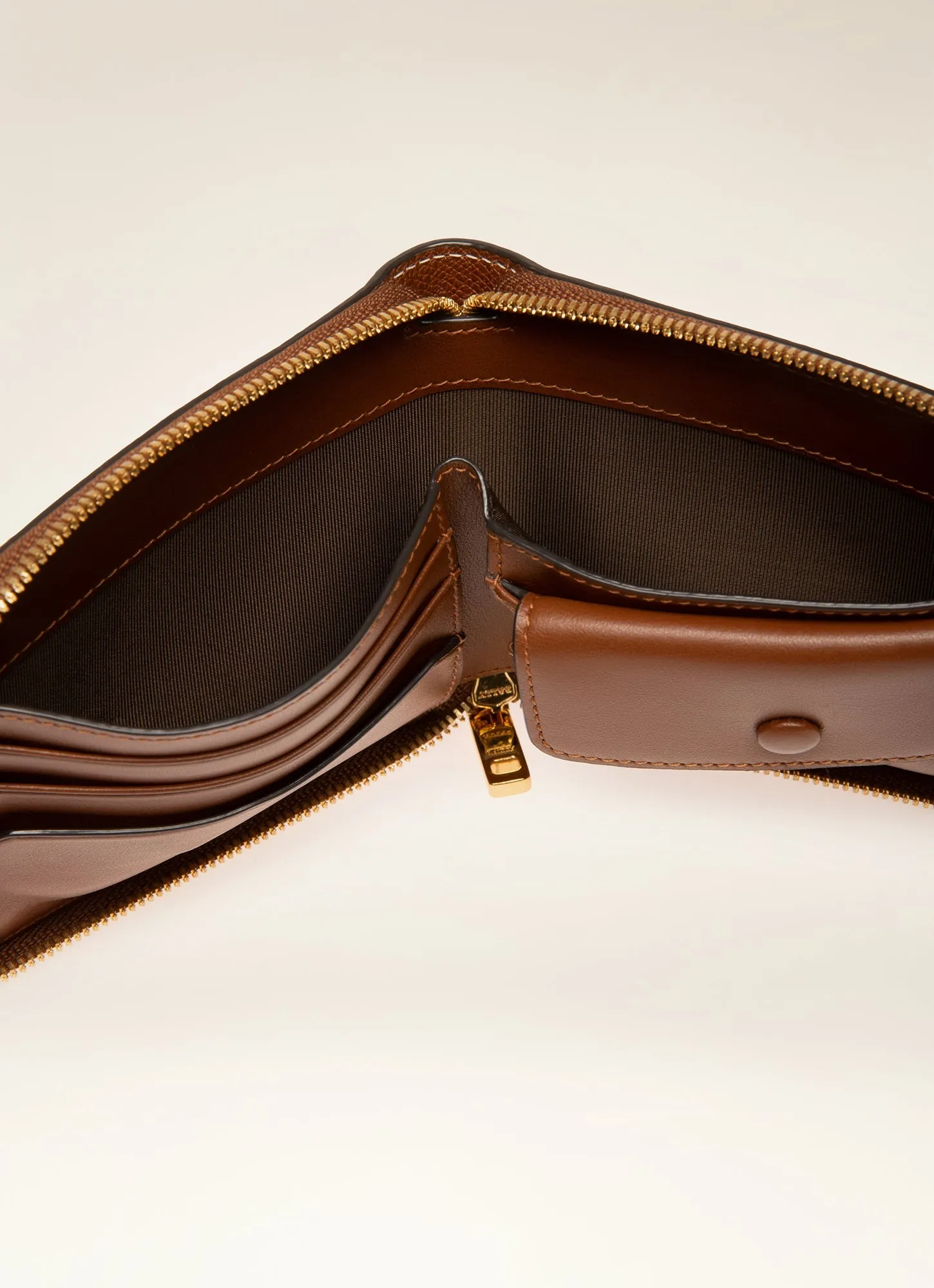 Dassy - Zip Around Wallet