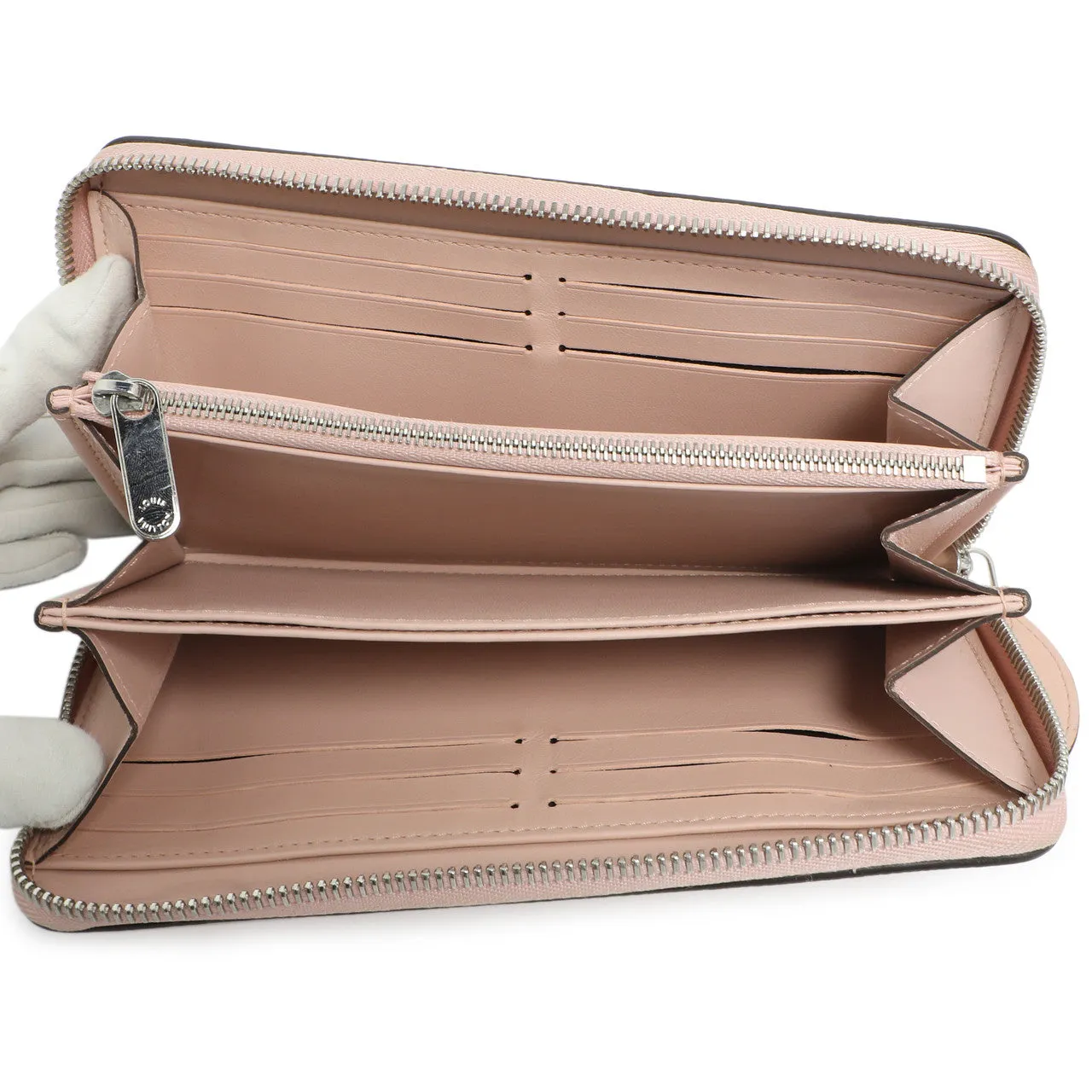Louis Vuitton Magnolia Mahina Zippy Wallet