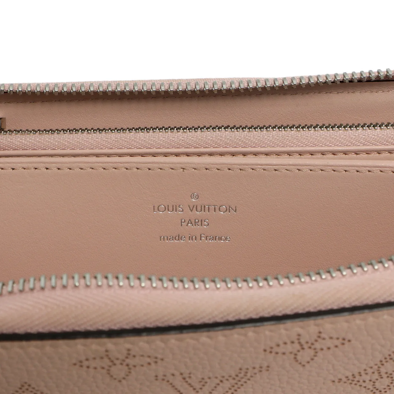 Louis Vuitton Magnolia Mahina Zippy Wallet
