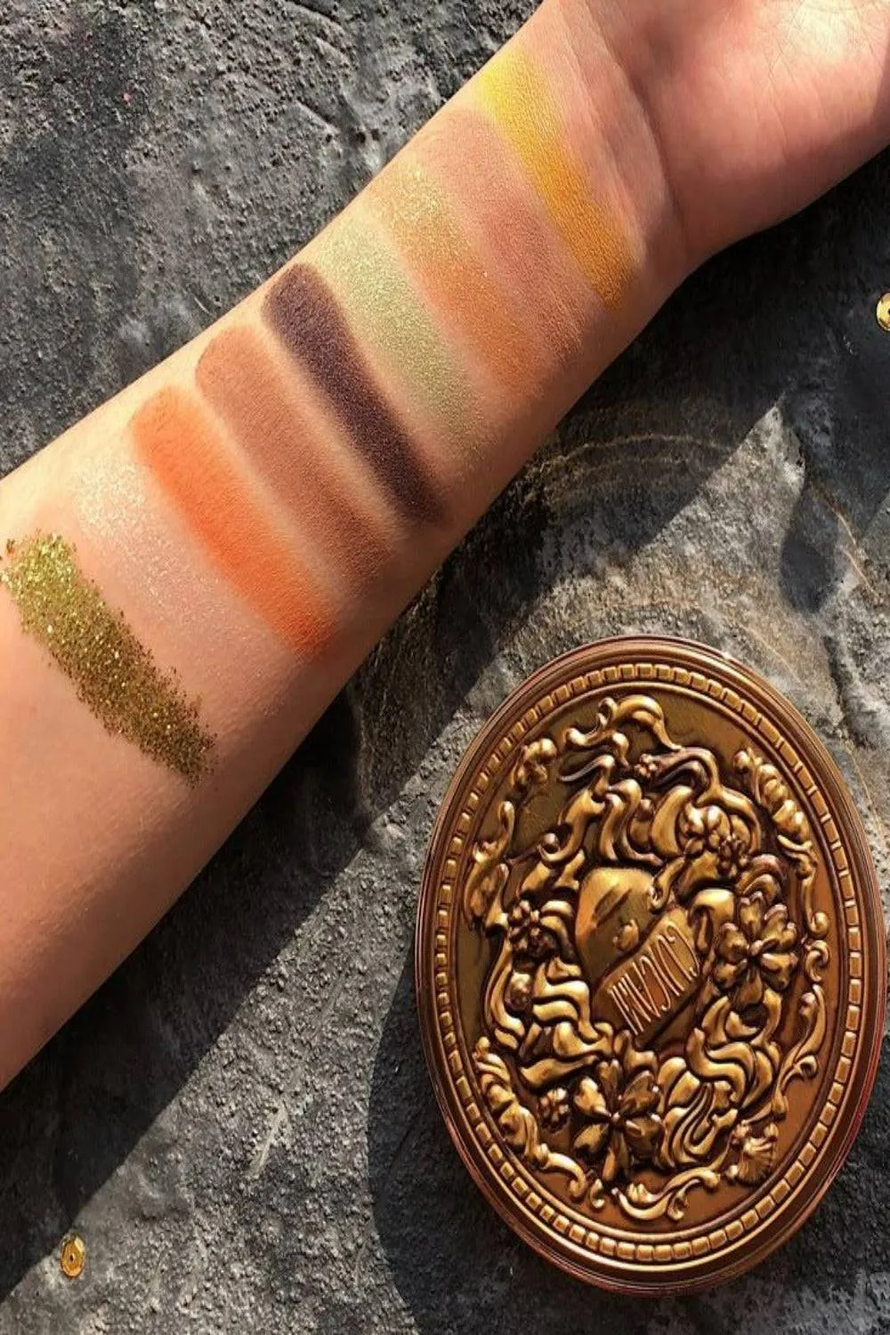 Lucky Coin Sunrise Nude Matte Eyeshadow Eye Makeup Palette