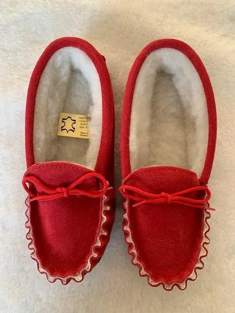 Moccasin slipper Hard Sole with Wool lining | Berry