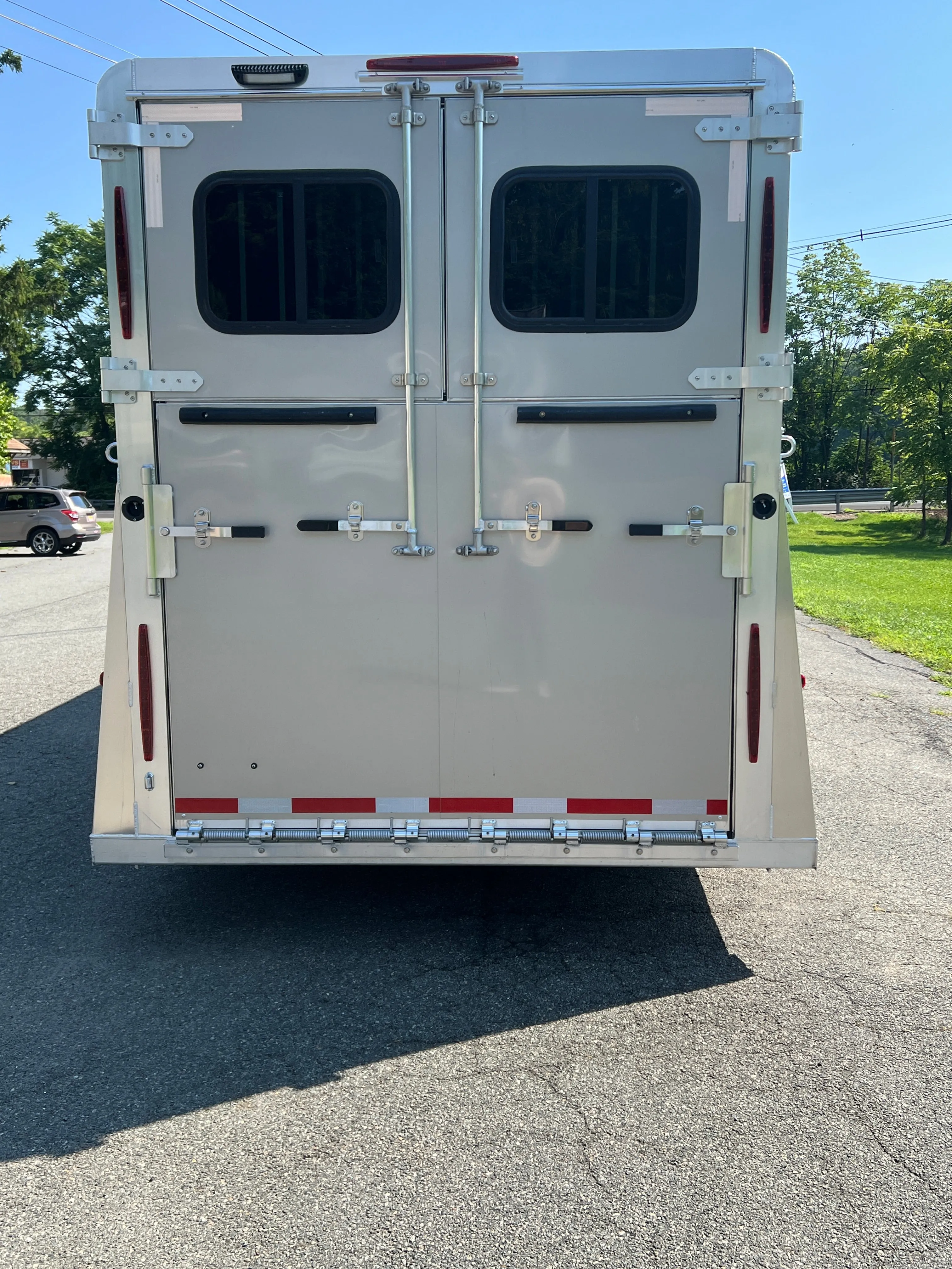 New 2025 Adam Pro-Classic Model GS152 (2 1) All Aluminum Gooseneck Straight Load Trailer with Dressing Room