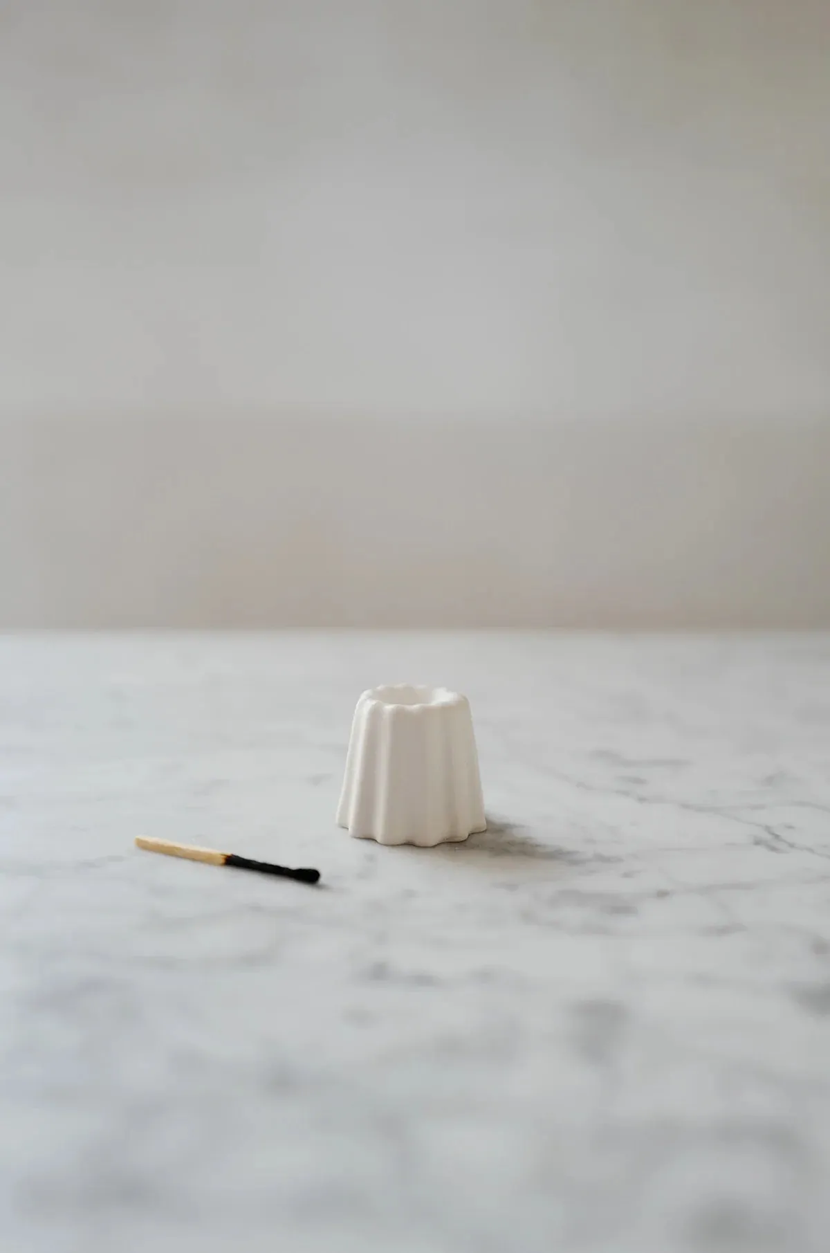 OVO Things - Porcelain Candle Holder - White