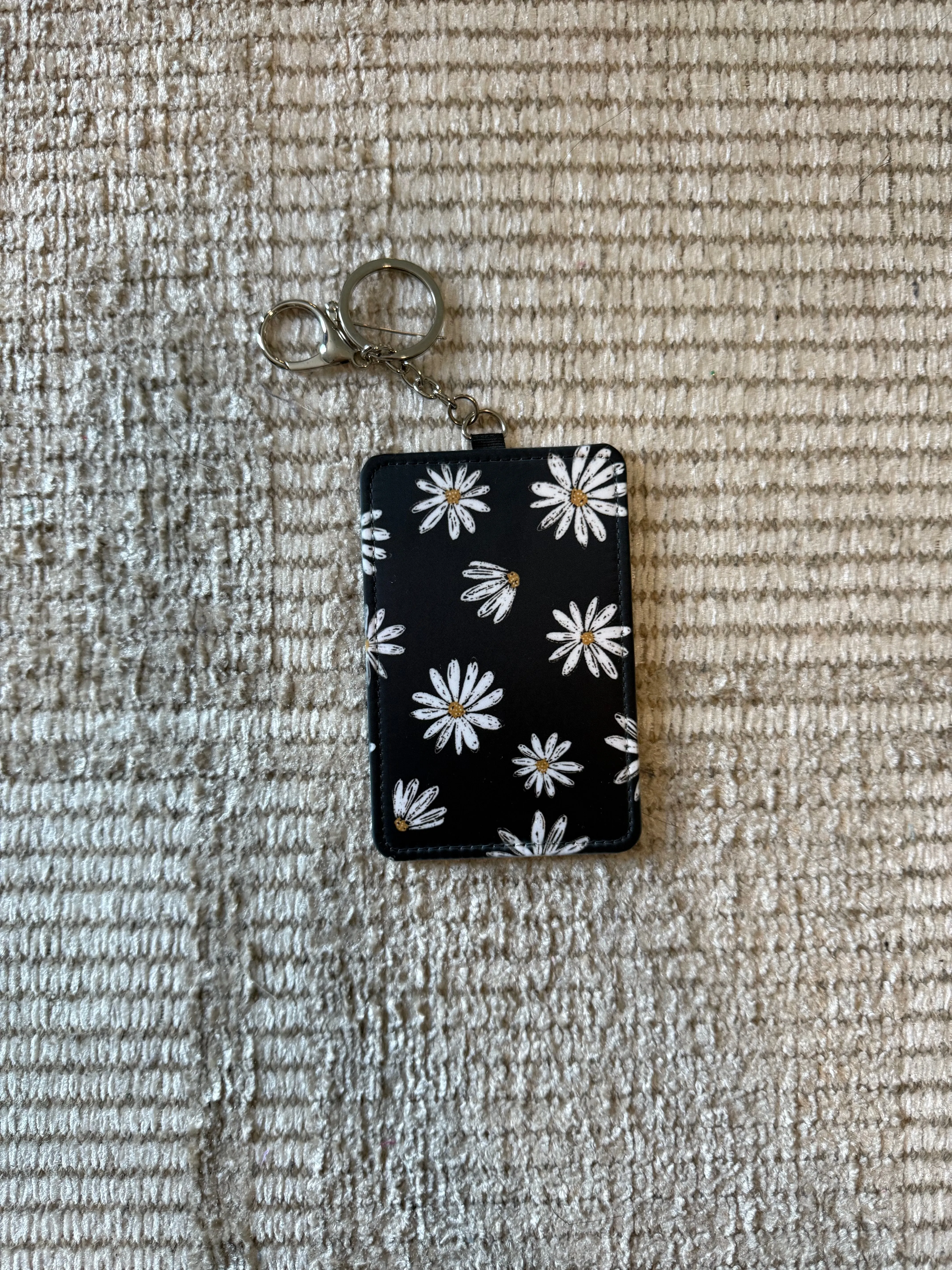 PATTERNED KEYCHAIN CARD HOLDER