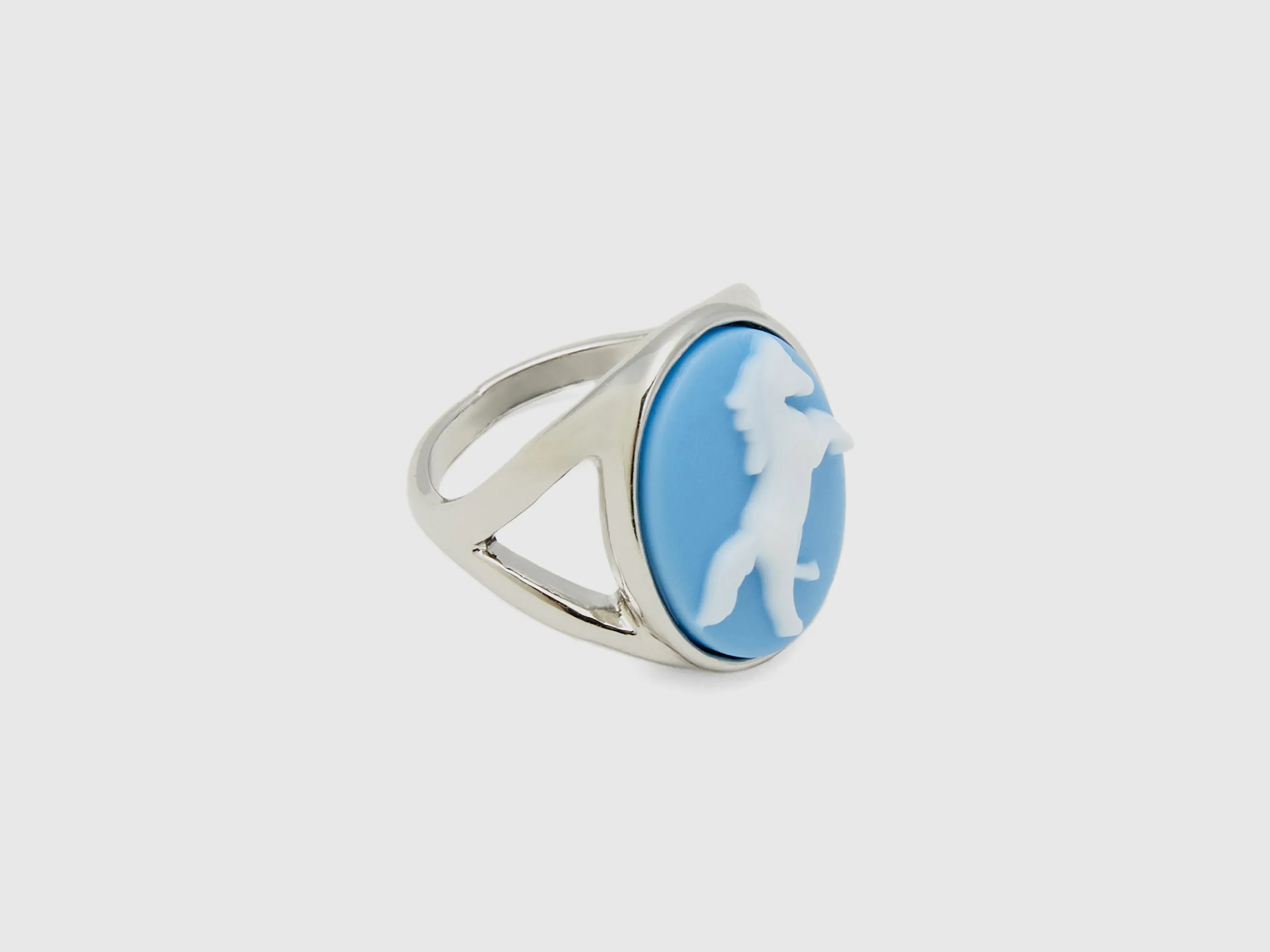 Patterned Ring