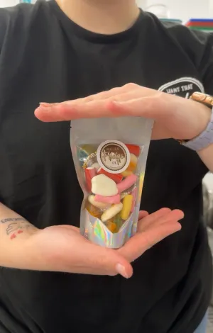 Pick n Mix FIZZY Small 90g *Posted in 1-2 working days*