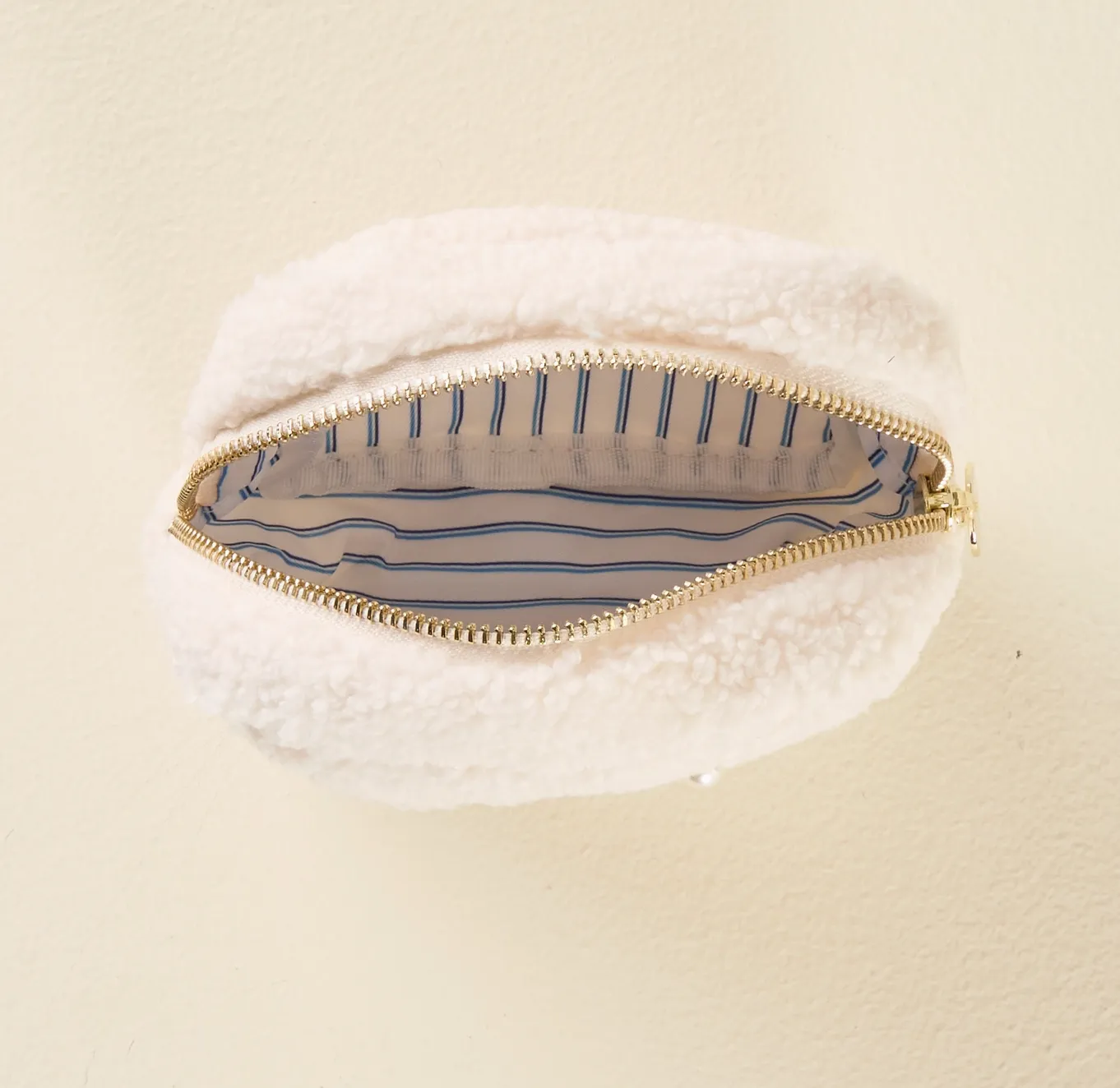 Seashells & Pearls Square Teddy Pouch