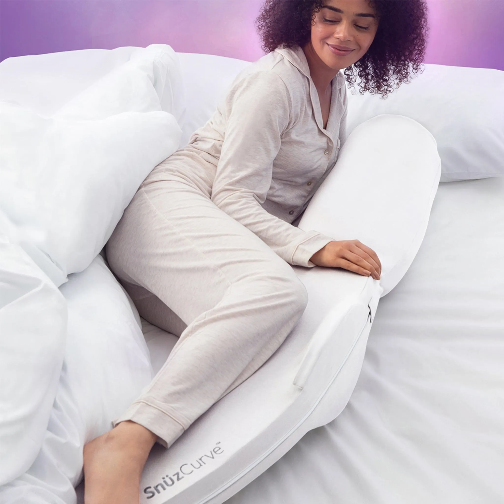 SnüzCurve Pregnancy Pillow in White