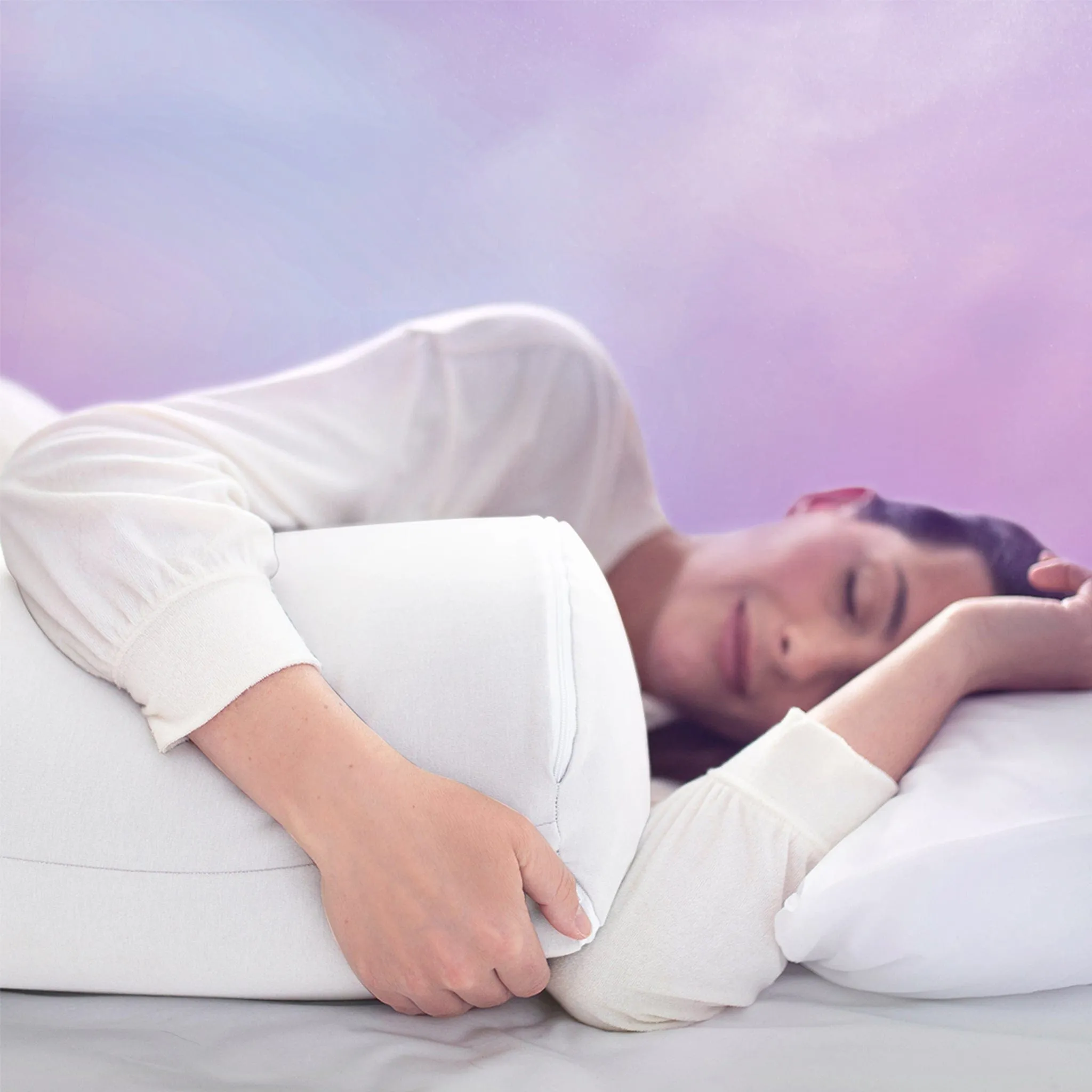 SnüzCurve Pregnancy Pillow in White