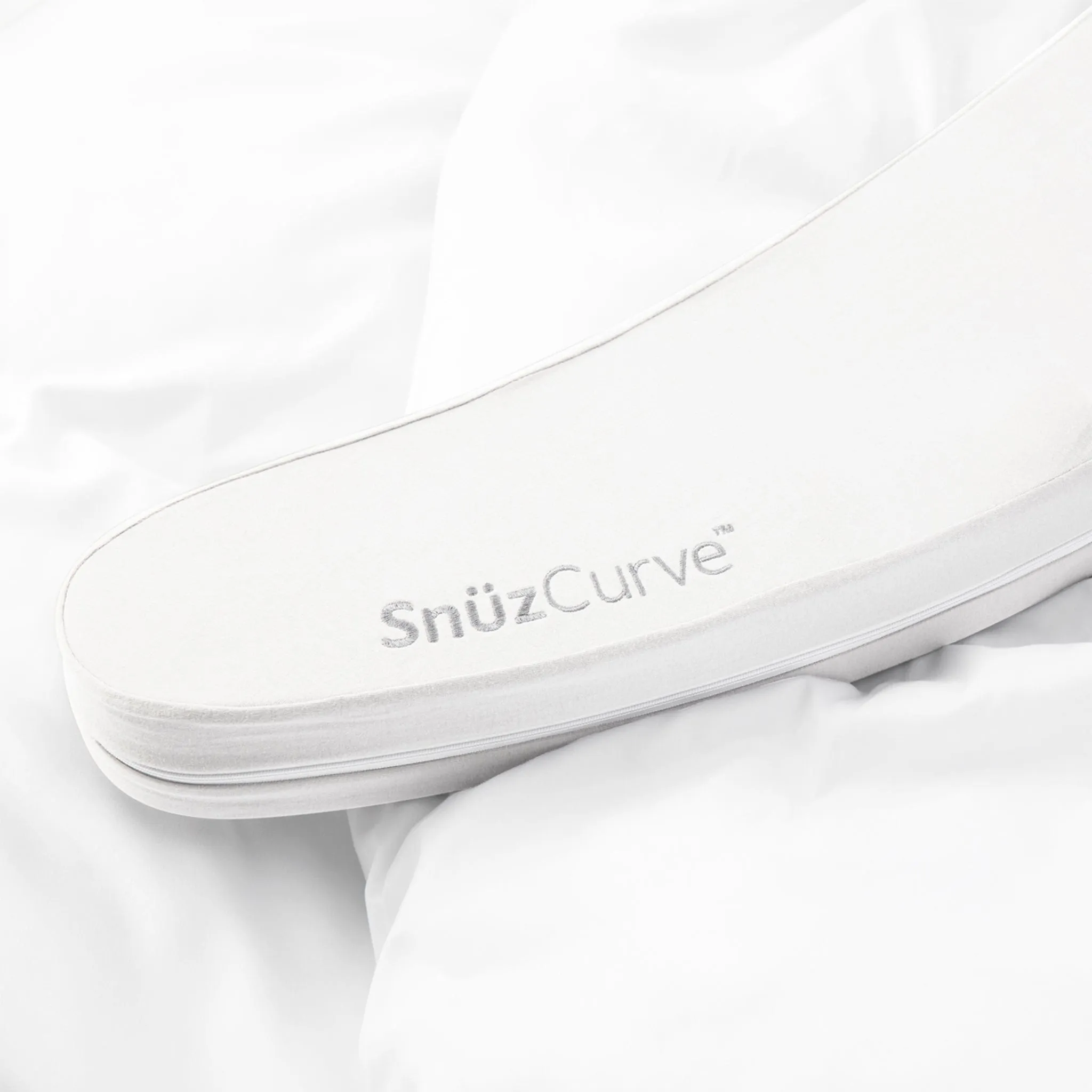 SnüzCurve Pregnancy Pillow in White