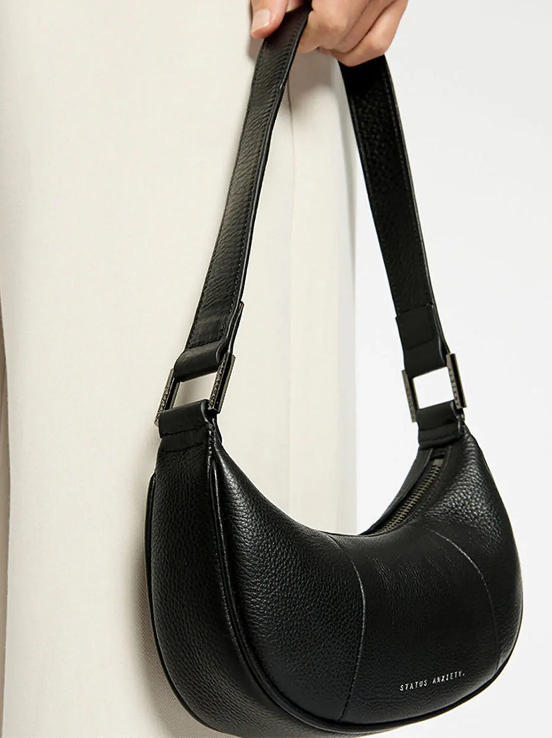 Status Anxiety - Solus Bag - Black