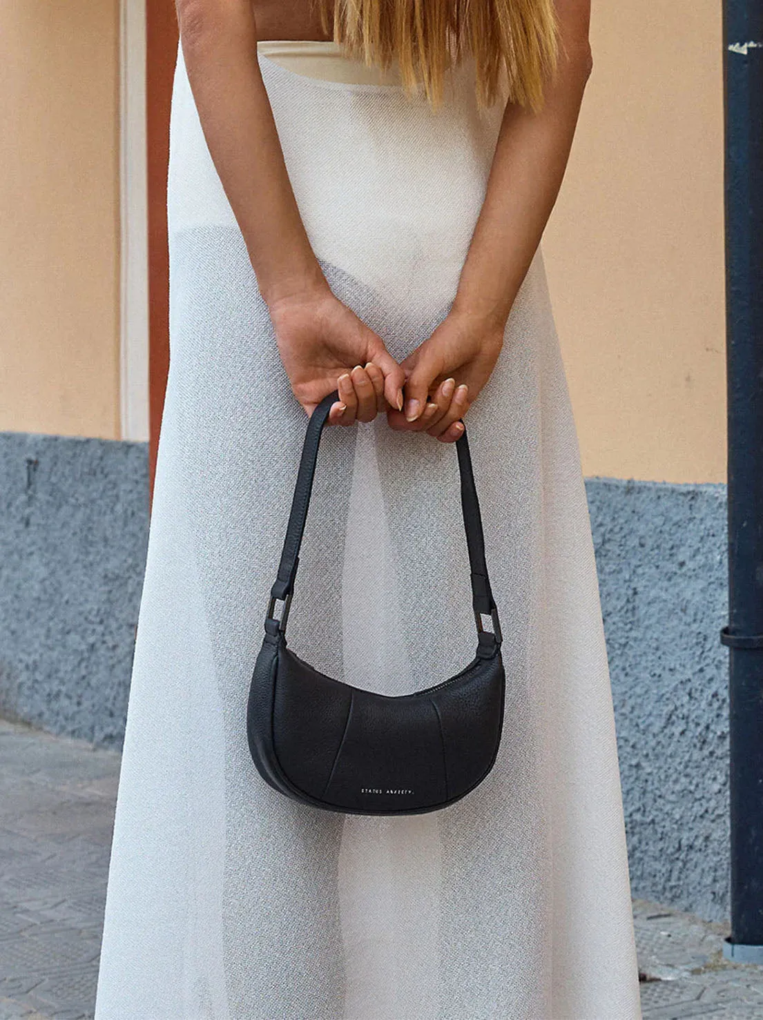 Status Anxiety - Solus Bag - Black
