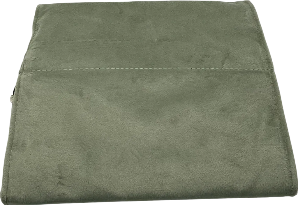 The Flat Lay Co. Makeup Box Bag - Sage Green Velvet0124jfea51725anon One Size