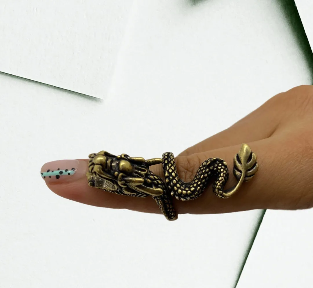 Tm Fashion Dragon Ring - Cigarette Holders