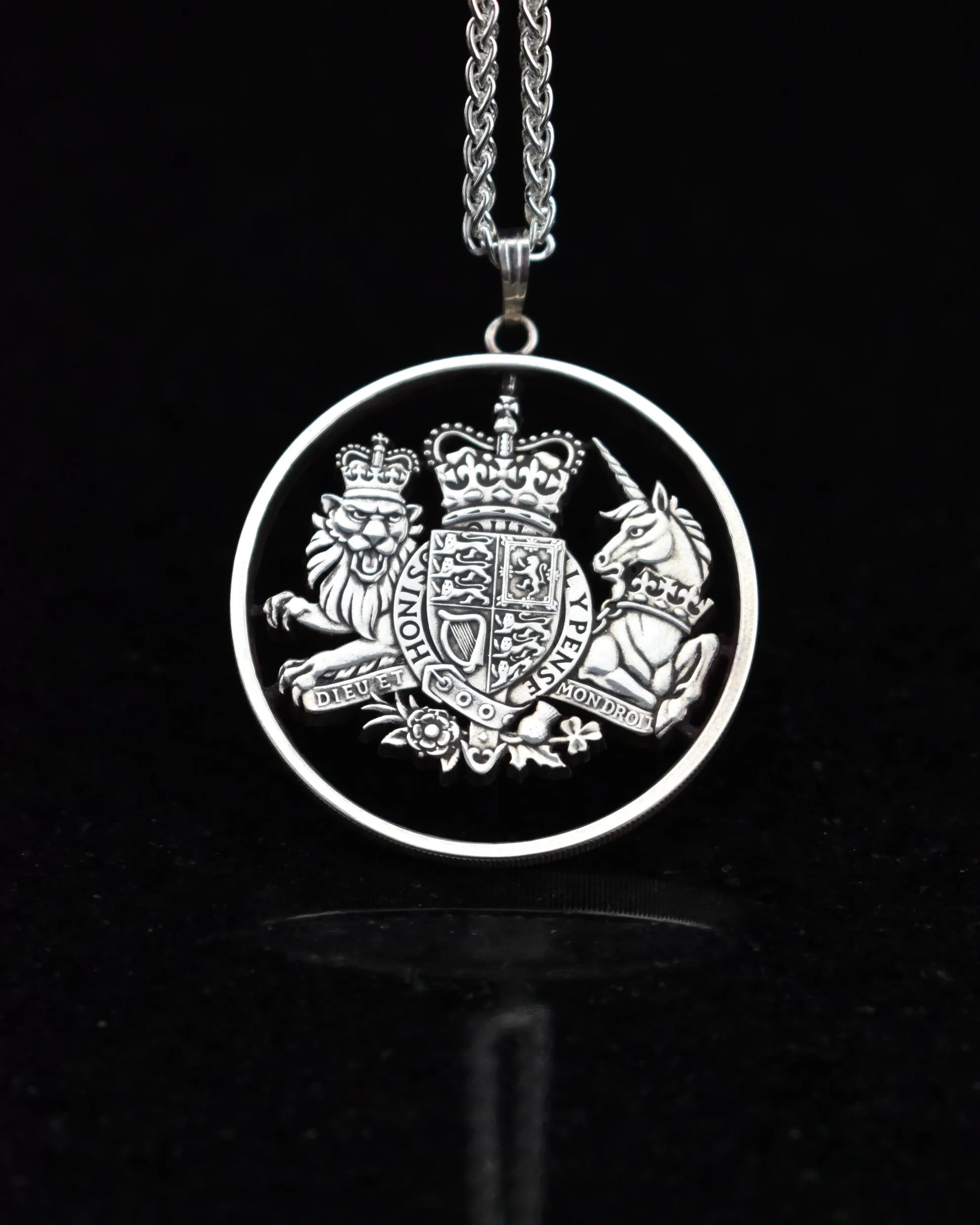 United Kingdom - Royal Coat of Arms Silver Cut Coin Pendant