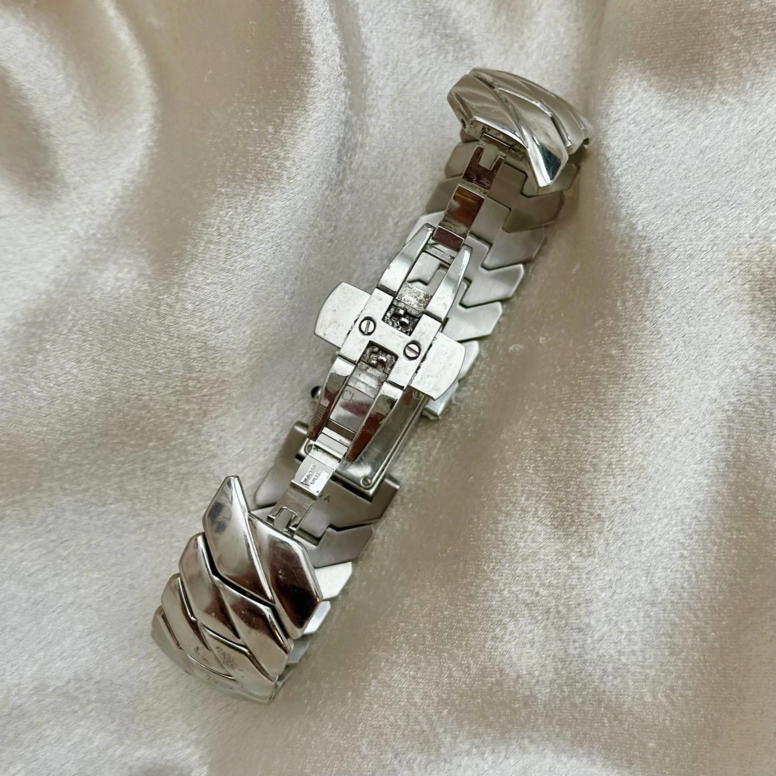 VINTAGE DIOR MOTHER-OF-PEARL SILVER WATCH