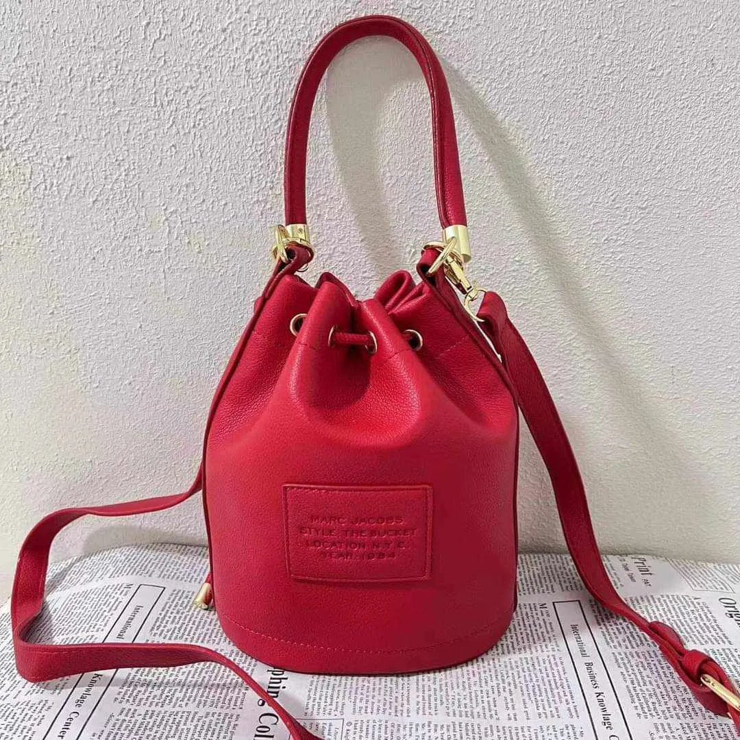 Women's Bucket sling
