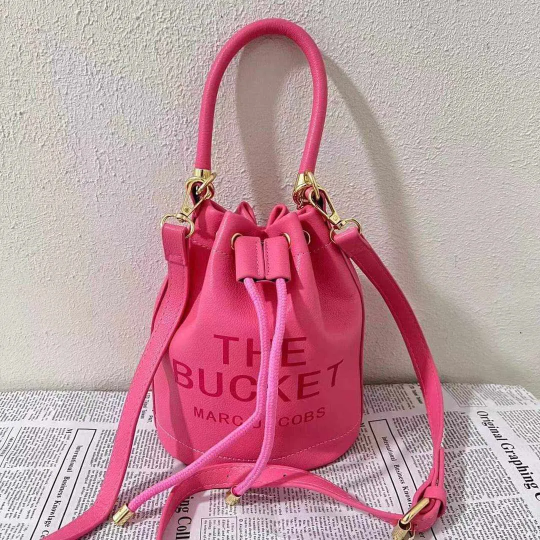 Women's Bucket sling