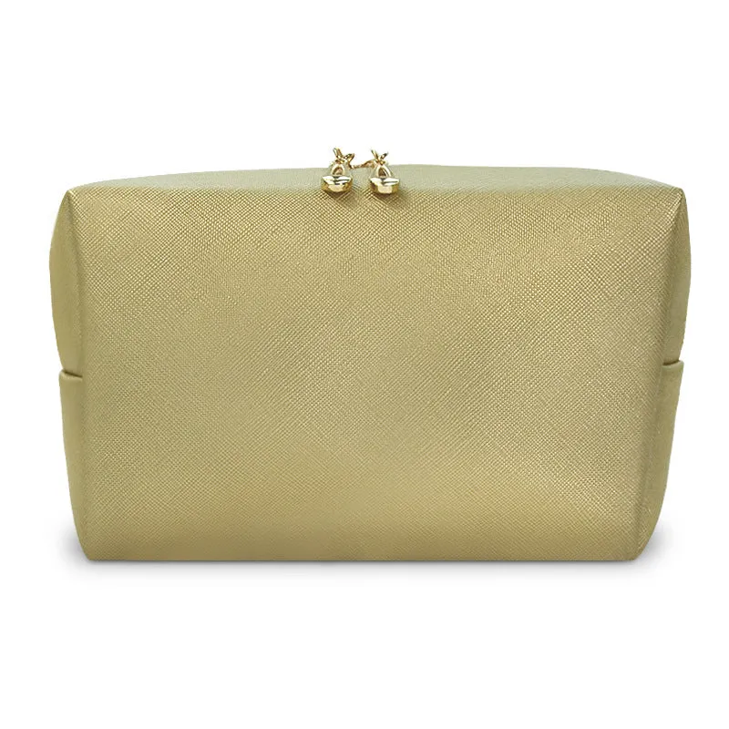 Women's Hand-held Portable Waterproof Cute Toiletry Cosmetic Bags