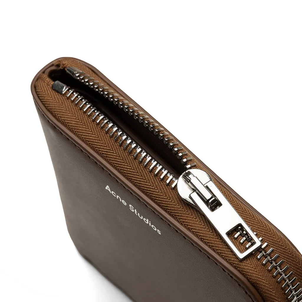 Zipped Wallet - Camel Brown